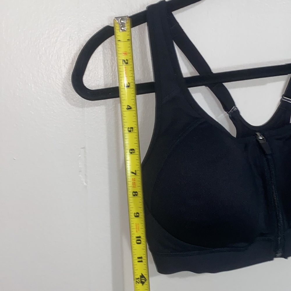 🪿Black Champion Sports Bra! - Picture 8 of 8
